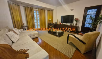 SOBRADO DE 210 M² NA VILA ROMANA