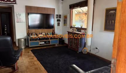 CASA DE 140 M² NO ALTO DA LAPA
