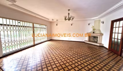 SOBRADO DE 352 M² NO ALTO DE PINHEIROS