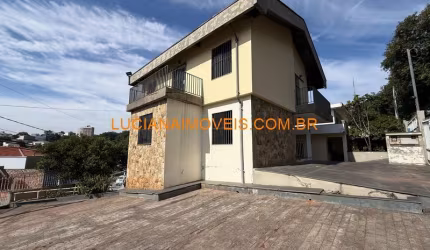 SOBRADO COMERCIAL DE 300 M² NO ALTO DA LAPA