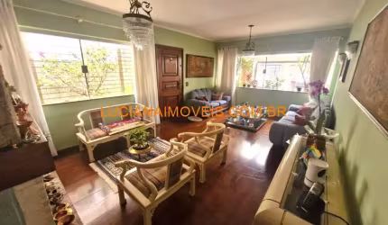 CASA ASSOBRADADA DE 233 M² NO ALTO DA LAPA