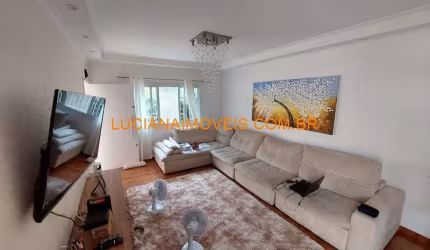 Casa para venda tem 180 metros quadrados com 2 quartos em Lapa - São Paulo - SP