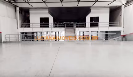 Galpão/Depósito/Armazém para aluguel e venda possui 2209 metros quadrados