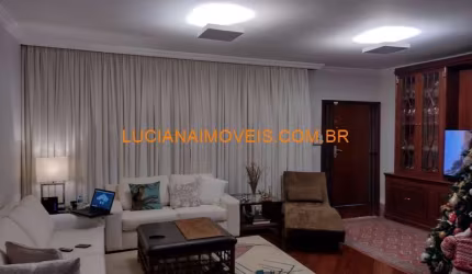 EXCELENTE CASA ASSOBRADADA NA CITY LAPA COM 3 SUITES