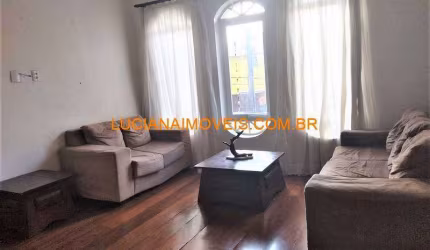 Sobrado para venda possui 280 metros quadrados com 4 quartos em Vila Ipojuca - São Paulo - SP