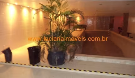 EXCELENTE PREDIO COMERCIAL