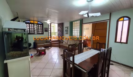 Casa para venda tem 215 metros quadrados com 3 quartos em Vila Ipojuca - São Paulo - SP