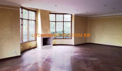 Sobrado para venda tem 527 metros quadrados com 5 quartos em Vila Ida - São Paulo - SP