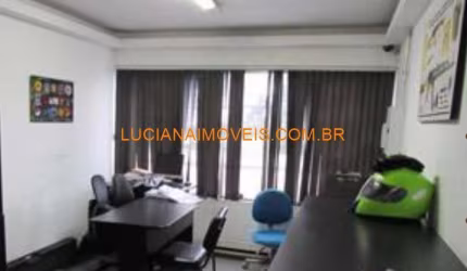 Imóvel comercial para aluguel e venda tem 200 metros quadrados com 4 quartos