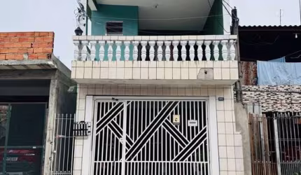 Sobrado à venda no bairro Jardim Presidente Dutra - Guarulhos/SP