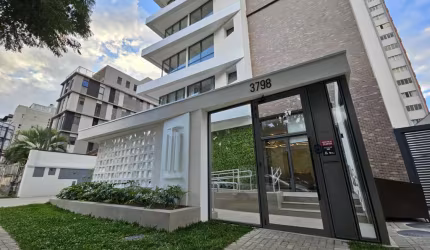 Cobertura com 3 quartos à venda na Rua Brasílio Itiberê, 3798, Água Verde, Curitiba, 143 m2 por R$ 2.335.730