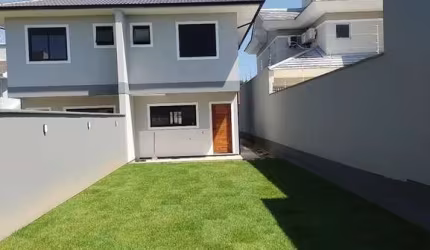 Casa com 3 quartos à venda na Rua Doutor Jayme Antunes Maciel, 57, Forquilhas, São José, 120 m2 por R$ 750.000