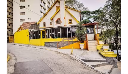 Casa com 5 quartos à venda na Rua Santa Branca, 30, Bela Vista, São Paulo, 405 m2 por R$ 2.990.000