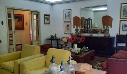 Apartamento com 3 quartos à venda na Rua Santo Inácio, 188, Moinhos de Vento, Porto Alegre, 220 m2 por R$ 881.000