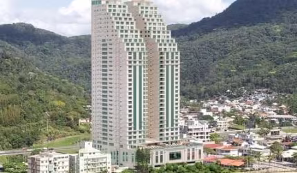 Apartamento com 4 quartos à venda na Rua 1100, 234, Ilhota, Itapema, 212 m2 por R$ 5.129.125