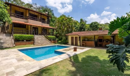 Casa em condomínio fechado com 3 quartos à venda na Alameda Sabiá, 90, Transurb, Itapevi, 376 m2 por R$ 1.179.000