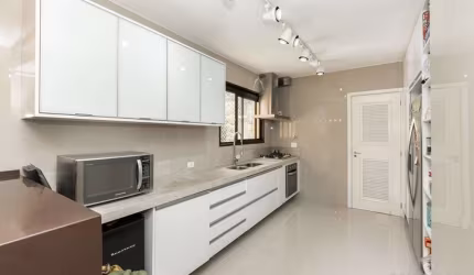 Apartamento com 3 quartos à venda na Rua Nelson Gama de Oliveira, 38, Vila Andrade, São Paulo, 150 m2 por R$ 839.000