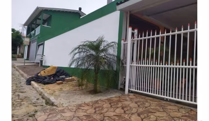 Casa com 8 quartos à venda na Monte Claro, 55, Cocão, Viamão, 350 m2 por R$ 415.000