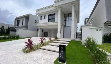 Casa com 3 quartos à venda na Rua Ivo José Rebello, 610 - Bair, Santa Regina, Camboriú, 262 m2 por R$ 3.200.000