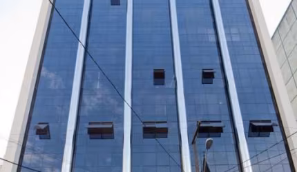 Sala comercial à venda na Rua Emiliano Perneta, 466, Batel, Curitiba, 212 m2 por R$ 2.267.998
