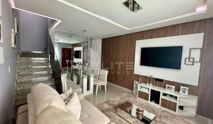 Sobrado com 2 dormitórios à venda, 139 m² por R$ 850.000,00 - Vila Junqueira - Santo André/SP