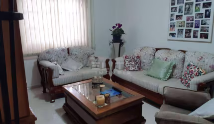 Casa com 3 dormitórios à venda, 164 m² por R$ 750.000,00 - Vila Pires - Santo André/SP