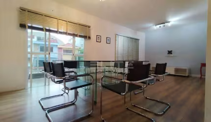 Sobrado à venda com 3 quartos (1 suíte) e 3 vagas de garagem - 150 m² por R$ 1.050.000 - Jardim - Santo André/SP