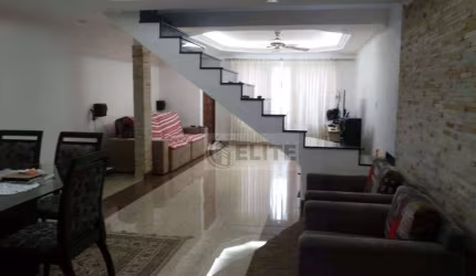 Maravilhoso Sobrado na Vila Scarpelli  263m2AC - 4 vagas de garagem