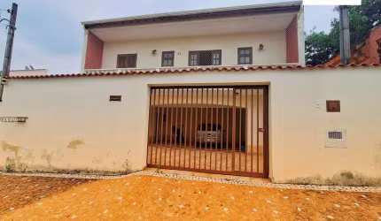 Sobrado à venda no bairro Parque Jambeiro - Campinas/SP