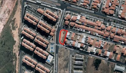 Terreno de esquina Residencial Cosmos