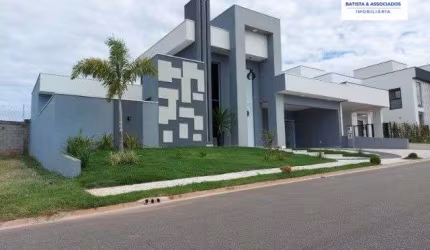 Casa Térrea Condomínio Mont Alcino em Valinhos/SP