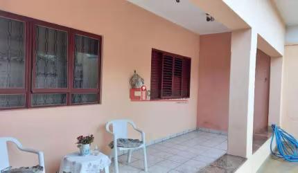 Casa com 3 dormitórios à venda, 200 m² por R$ 630.000,00 - Jardim Mauá II - Jaguariúna/SP