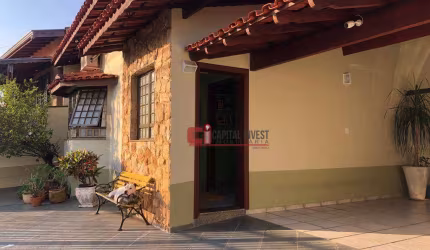 Casa com 4 dormitórios à venda, 212 m² por R$ 799.000,00 - Jardim Alice - Jaguariúna/SP