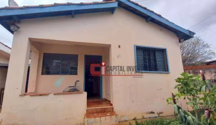 Casa com 2 dormitórios à venda, 70 m² por R$ 318.000 - Dom Bosco - Jaguariúna/SP