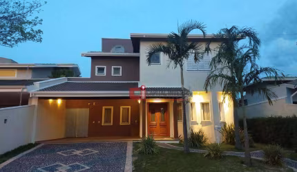 Casa com 4 dormitórios à venda, 315 m² por R$ 1.590.000 - Residencial Palm Park - Holambra/SP