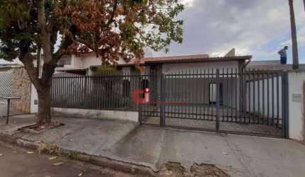 Casa com 3 dormitórios à venda, 160 m² por R$ 650.000,00 - Jardim Sônia - Jaguariúna/SP