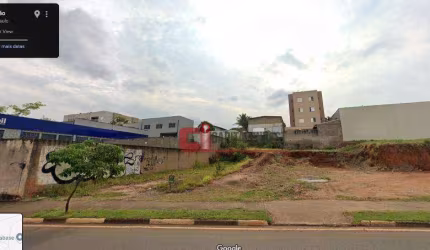 Ótimo lote comercial 459m² - Rua Maranhão (Centro)