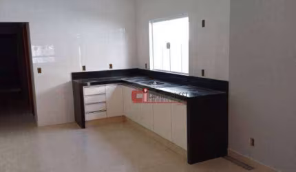 Casa com 2 dormitórios à venda, 70 m² por R$ 450.000 - Jardim Europa - Jaguariúna/SP