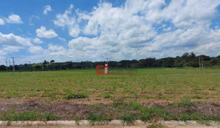 Ótimo lote plano 250m² - Bosque Camanducaia - em frente ao Condomínio Tamboré