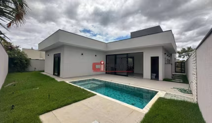 Casa com 4 dormitórios à venda, 241 m² por R$ 2.000.000,00 - Residencial Campo Camanducaia - Jaguariúna/SP