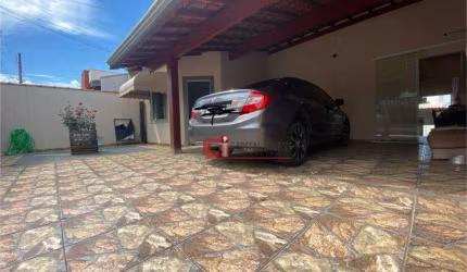 Casa com 3 dormitórios à venda, 160 m² por R$ 600.000,00 - Jardim Europa - Jaguariúna/SP