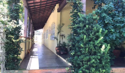 Casa à venda, 222 m² por R$ 790.000,00 - Berlim - Jaguariúna/SP