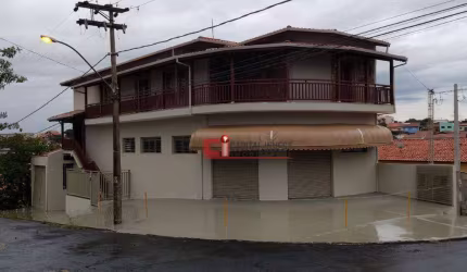 Casa com 3 dormitórios e comercial embaixo à venda, 518 m² por R$  - Santa Maria - Jaguariúna/SP