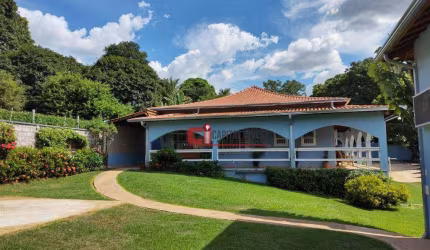 Casa com 3 dormitórios à venda, 390 m² por R$ 1.600.000,00 - São Pedro - Jaguariúna/SP
