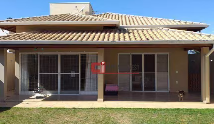 Casa com 3 dormitórios à venda, 300 m² por R$ 1.100.000,00 - Estância das Flores - Jaguariúna/SP