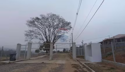 Terreno à venda no Residencial Di Conti em Guararema/SP.