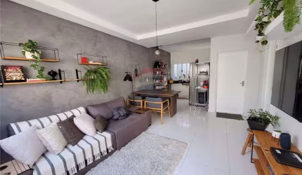 Casa à venda em Villagio com 58m², dois quartos, na Vila São Paulo - Mogi das Cruzes