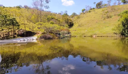 Área - terreno para chácara à venda com 239.258m² no bairro Botujuru em Mogi das Cruzes