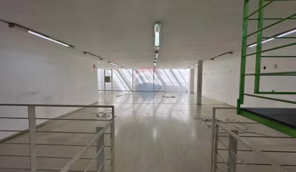 Prédio comercial para locação próximo a Vila Oliveira em Mogi das Cruzes
