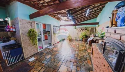 Sobrado em Condomino Fechado, com Churrasqueira e Espaço Gourmet - R$479.900